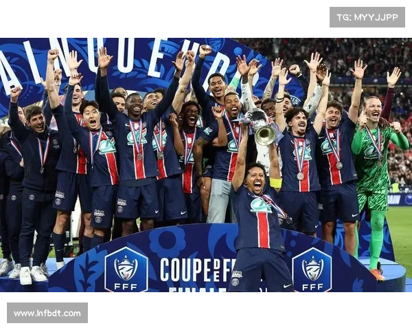 法甲冠军标志的象征意义及其背后的历史文化价值解析