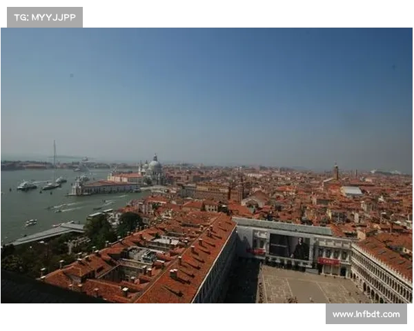 如何提升佛罗伦萨实力争夺欧洲赛事冠军并重返巅峰之路